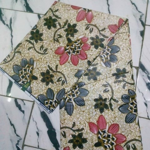 Tissu-Coton-fleurs rouge, Lafermedeleo-Djankawax,