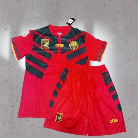 Ensemble Football Enfant Maillot + Short Cameroun, rouge,