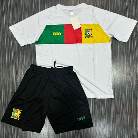 Ensemble Football blanc, Maillot + Short Cameroun,