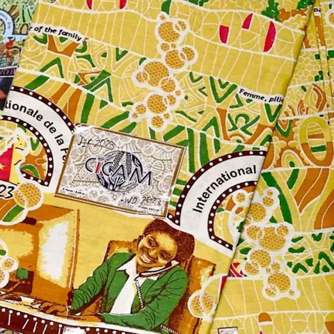 Tissu pagne wax du 8 mars officiel (la journée internationale de la femme au Cameroun)
