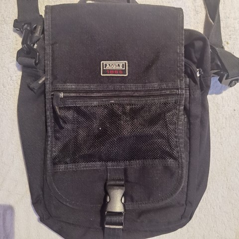 Sac/ sacoche pour homme Aigle,