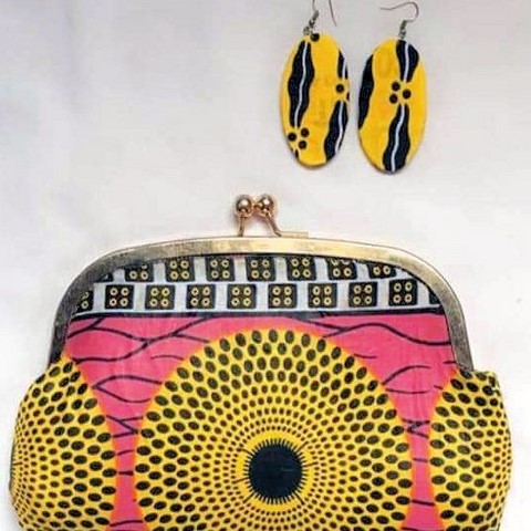 Coin purses and earrings in African wax fabric
