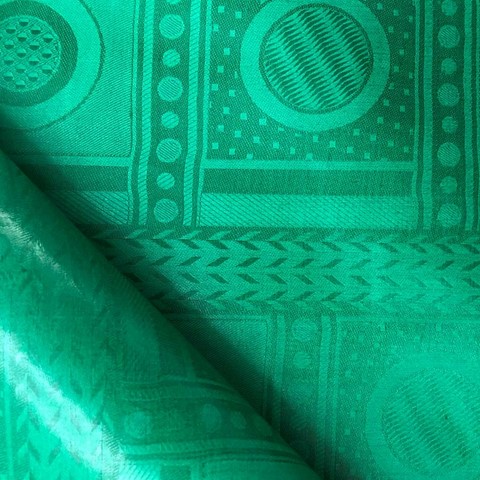 Vente de Tissus Pagne Wax Bazin en Ligne,