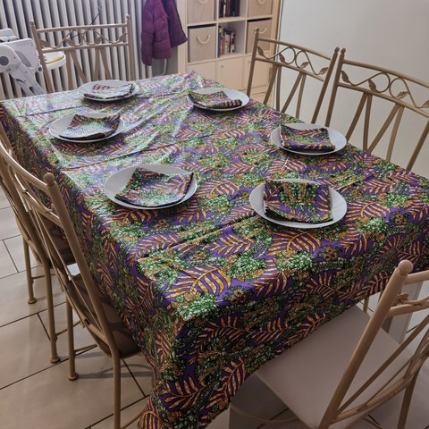 Tablecloth set + napkins in wax loincloth fabric,