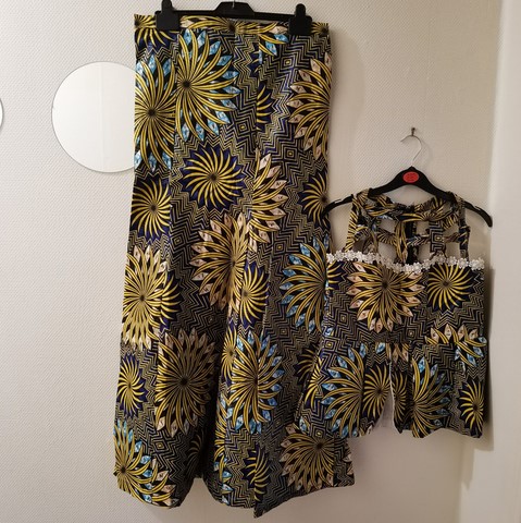 Ensemle Jupe et top en tissu pagne wax, Cameroun, djankawax,