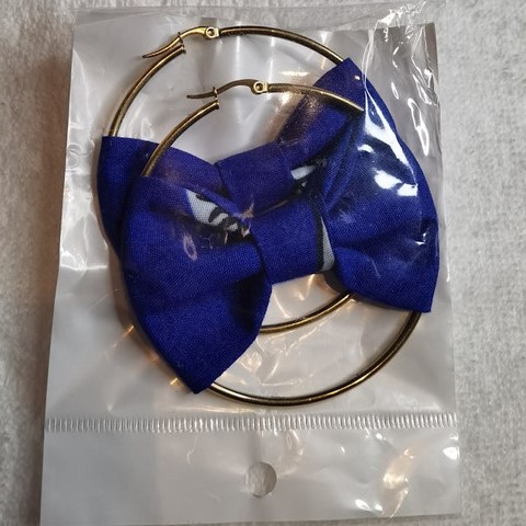 Boucles d'oreilles créoles en tissu pagne wax,