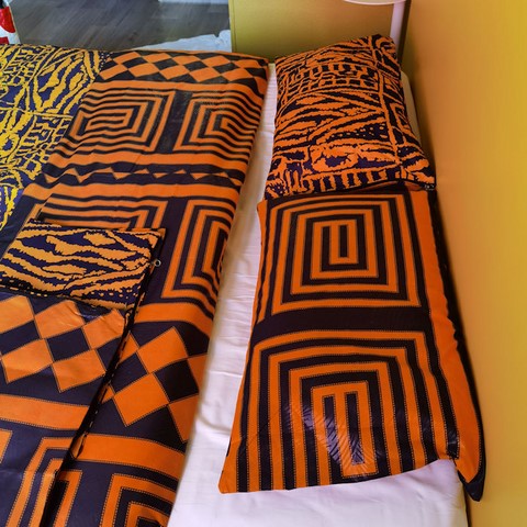 Housse de couette réversible + 4 taies en tissu pagne wax, Djankawax Creation,