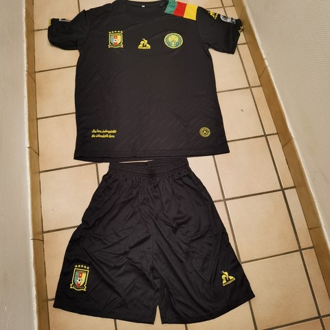 Ensemble Football, Maillot + Short Cameroun, jersey noir,
