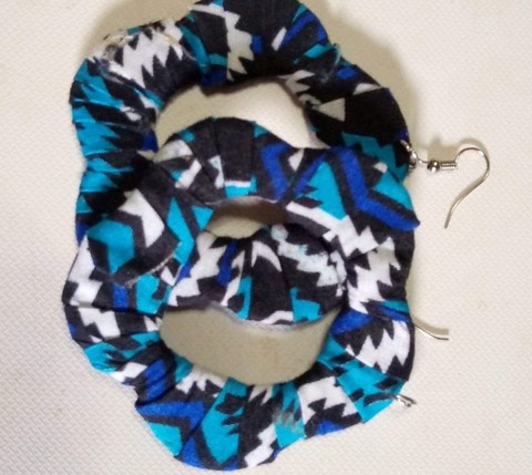 Necklace and earrings in African wax fabric,