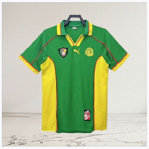 Maillot de Football Cameroun Rétro 1990, Jersey,Maillot Cameroun, personalisable, blanc, vert, rouge, Football, Lions indomptables, Puma,