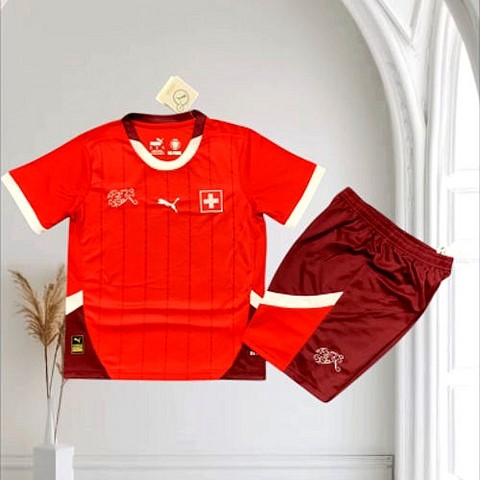 Ensemble Maillot + Short Football Kids Suisse 2026, rouge, version player, Jerseys soccer, Puma, Djankawax, 
