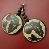 Boucles d'oreilles artisanale Africa en perles et noix de coco,
