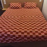 Reversible duvet + pillowcases in wax fabric,