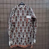 Tunique homme en tissu Ndop du Cameroun